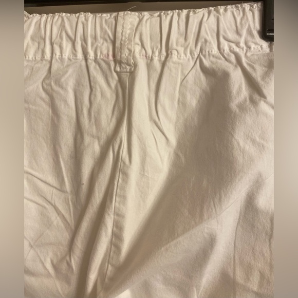 Y2K White Pants Woman’s Cargo Style. It has no label but I’m assuming it’s a S/M - Picture 6 of 16
